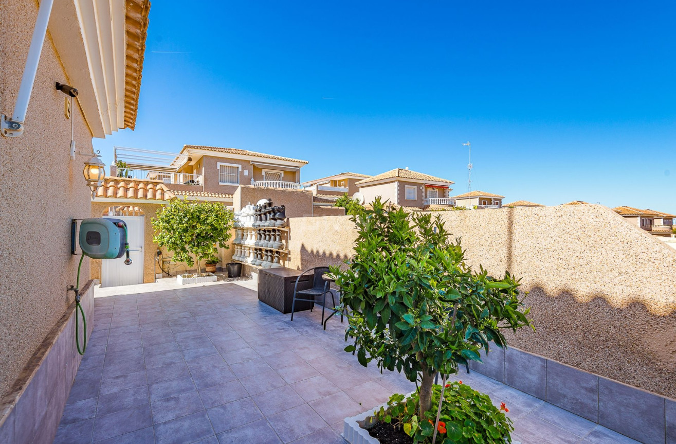 Resale - Villa - Torrevieja - Costa Blanca