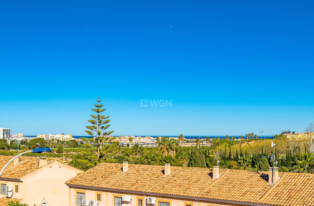 Resale - Villa - Torrevieja - Costa Blanca