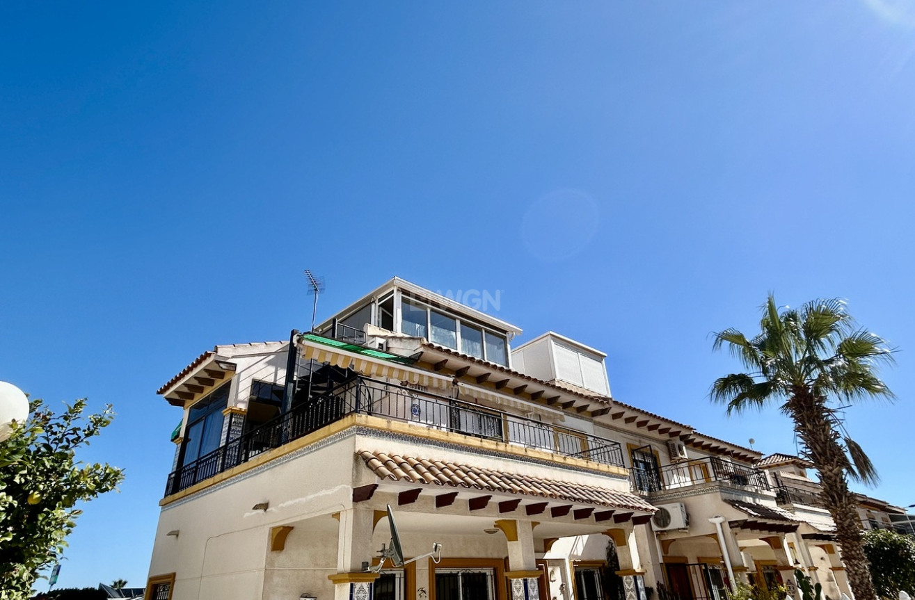 Resale - Apartment / flat - Punta Prima - Costa Blanca