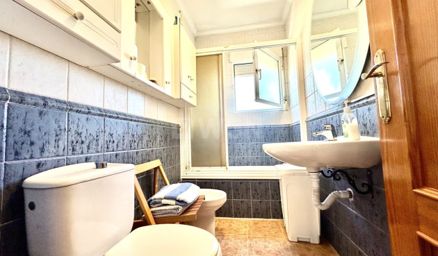 Resale - Apartment / flat - Punta Prima - Costa Blanca