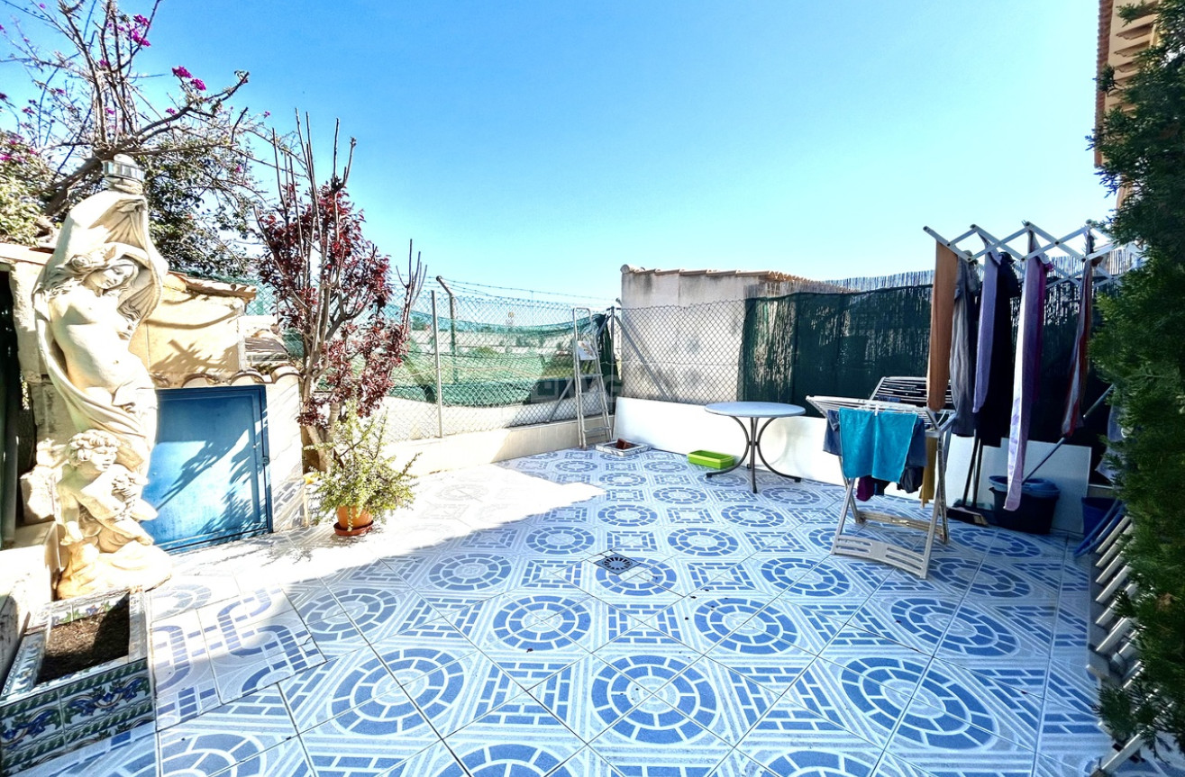 Resale - Apartment / flat - Punta Prima - Costa Blanca