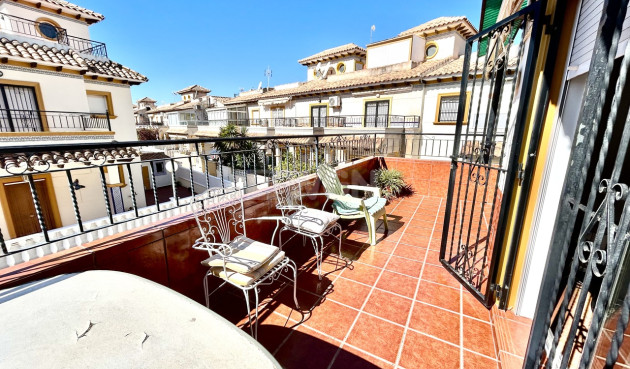 Resale - Apartment / flat - Punta Prima - Costa Blanca