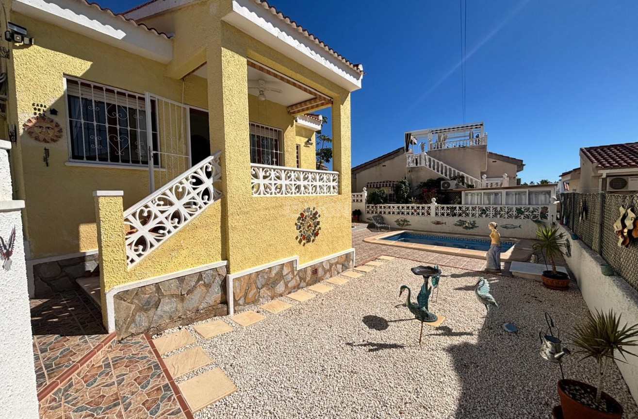 Resale - Villa - Ciudad Quesada - Costa Blanca