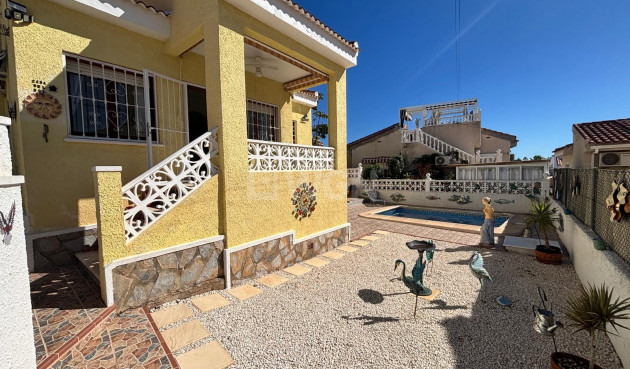 Resale - Villa - Ciudad Quesada - Costa Blanca