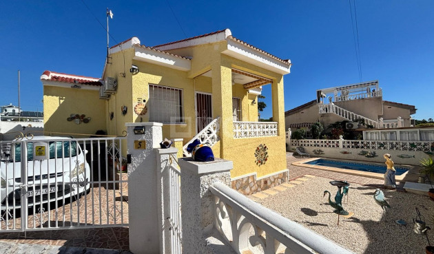 Resale - Villa - Ciudad Quesada - Costa Blanca