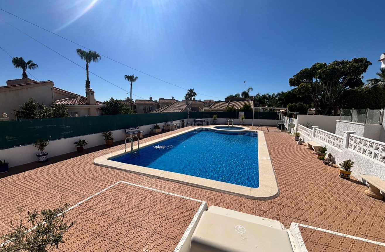 Resale - Villa - Ciudad Quesada - Costa Blanca