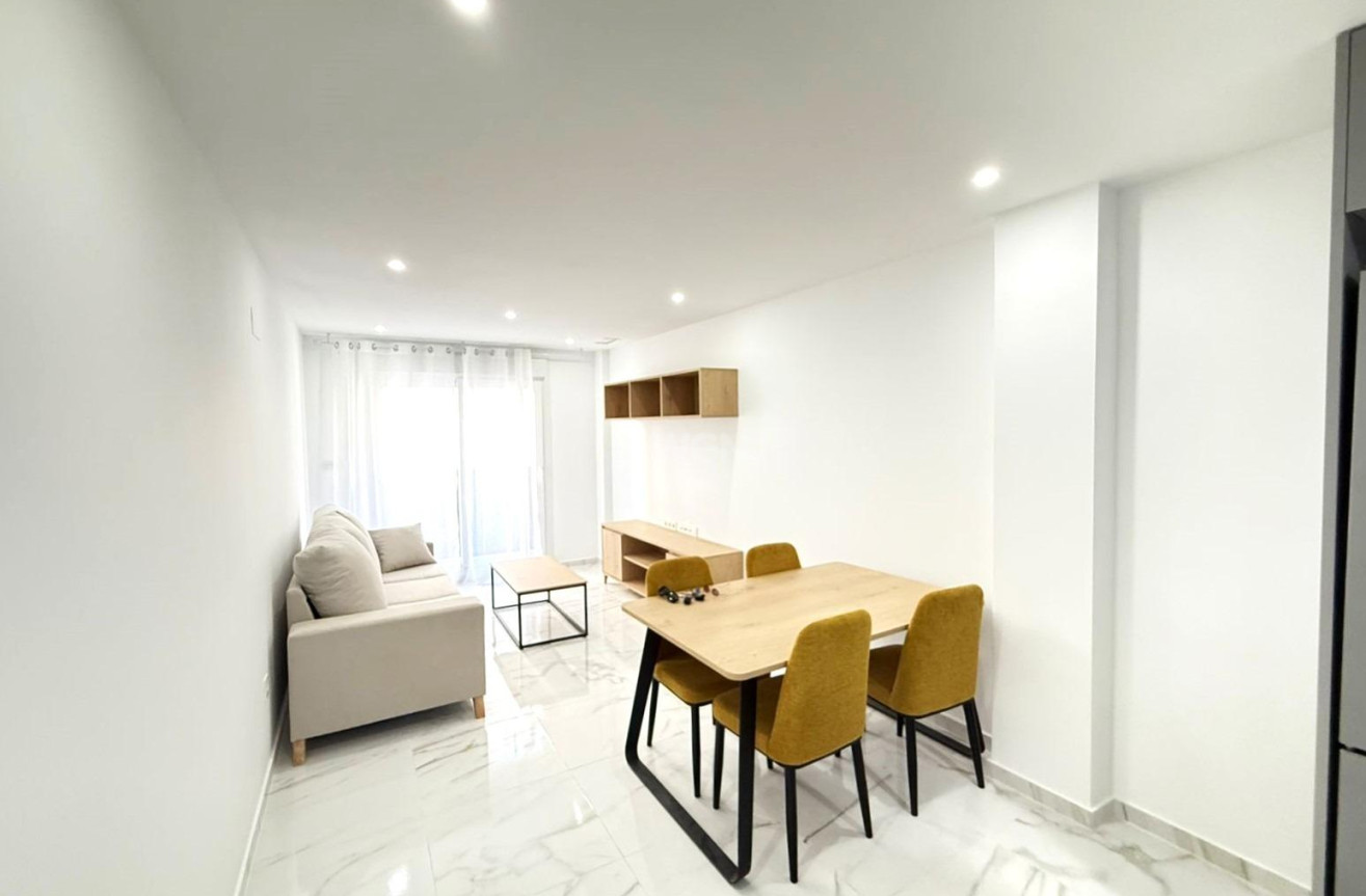 Resale - Apartment / flat - Torrevieja - PARQUE DE LAS NACIONES
