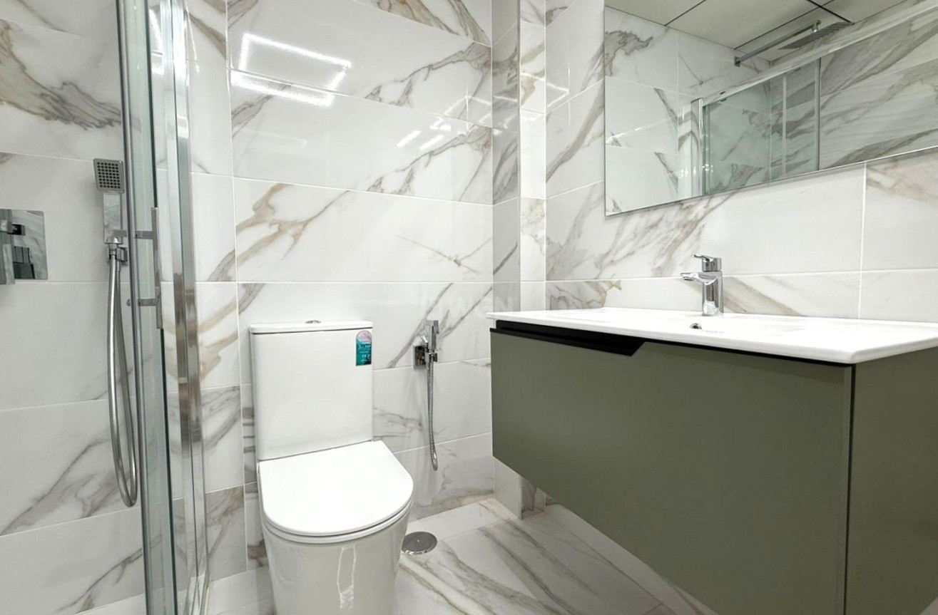 Resale - Apartment / flat - Torrevieja - PARQUE DE LAS NACIONES