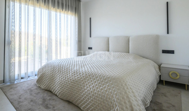 Resale - Villa - Las Colinas Golf - Costa Blanca