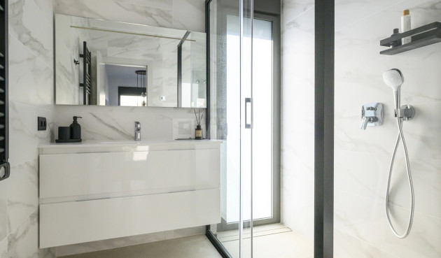 Resale - Villa - Las Colinas Golf - Costa Blanca