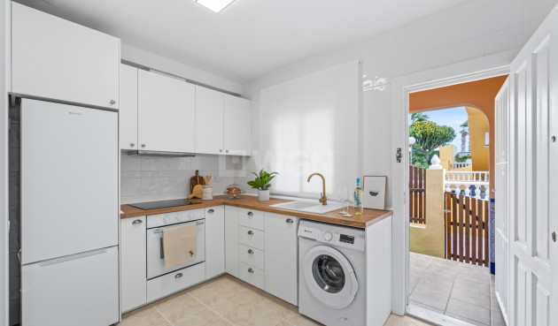 Resale - Townhouse - La Florida - Inland