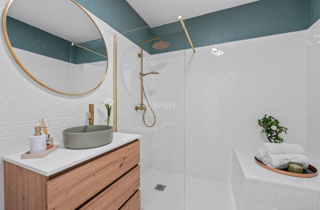 Resale - Townhouse - La Florida - Inland