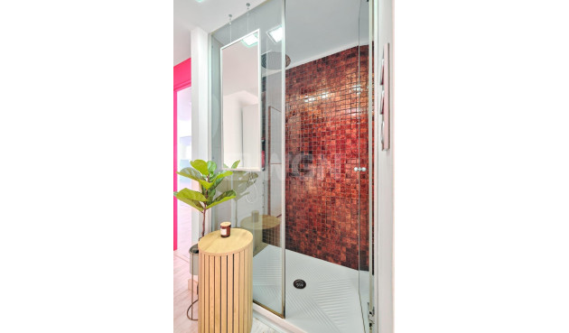 Resale - Apartment / flat - Torrevieja - Playa del Cura