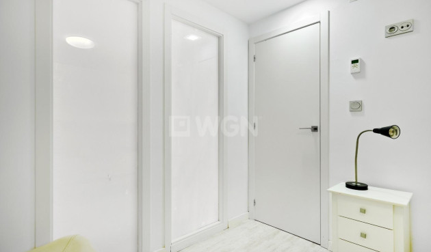 Resale - Apartment / flat - Torrevieja - Playa del Cura