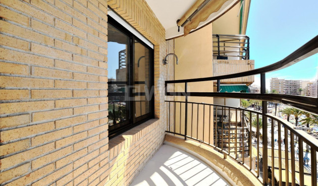 Resale - Apartment / flat - Torrevieja - Playa del Cura