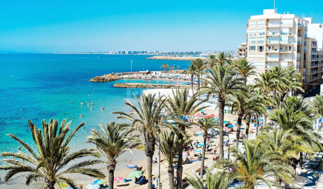 Resale - Apartment / flat - Torrevieja - Playa del Cura