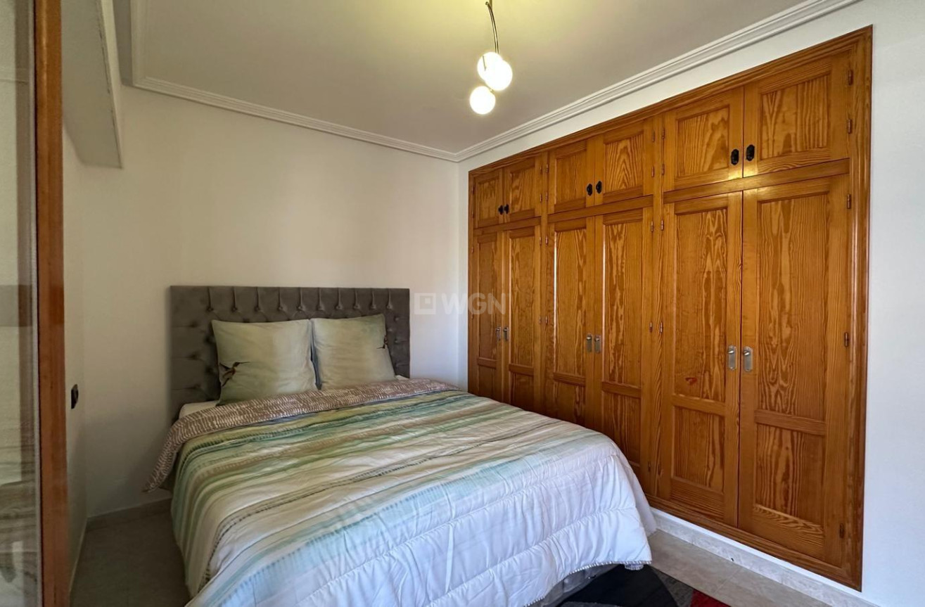 Resale - Apartment / flat - Torrevieja - Centro