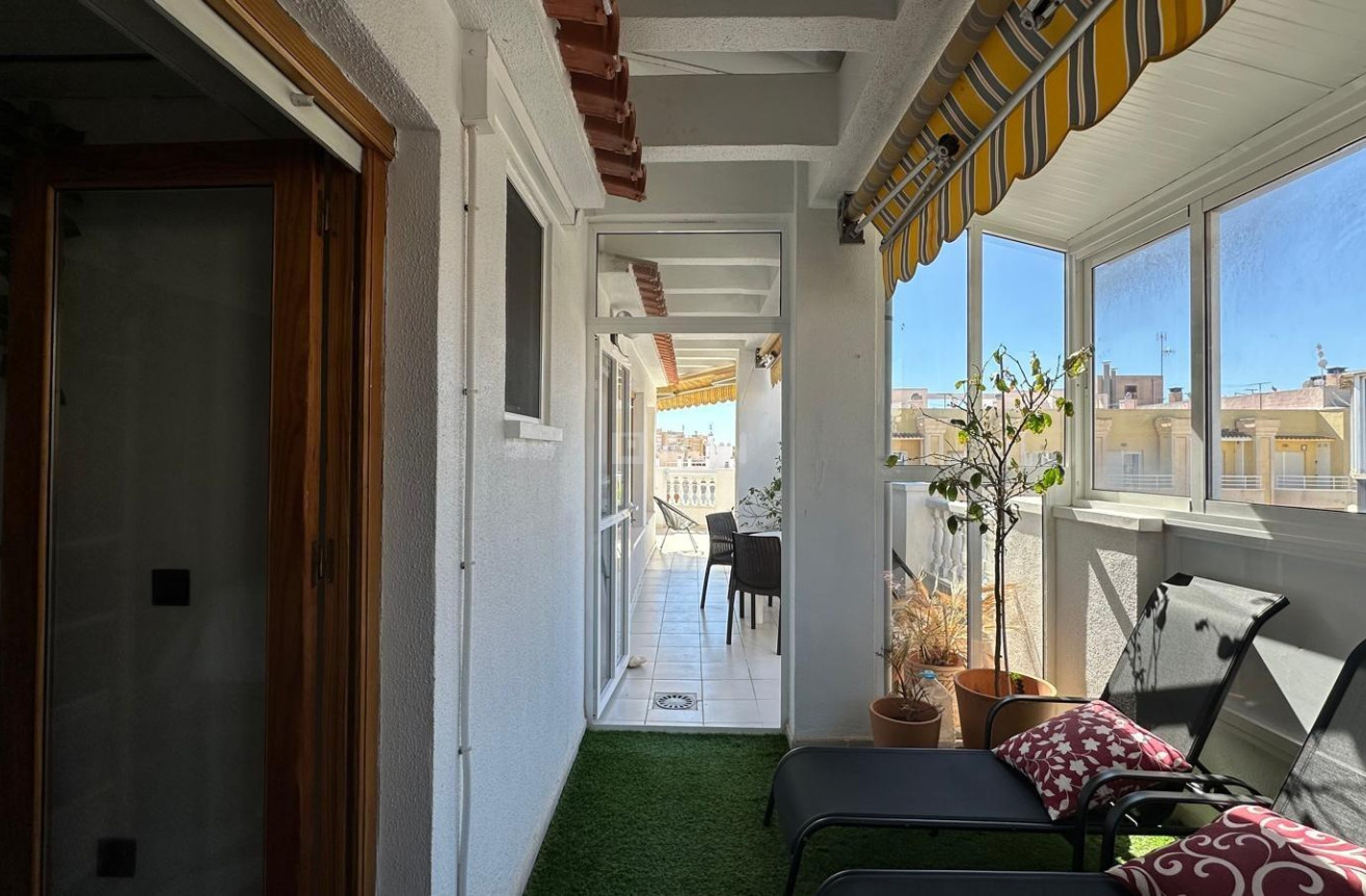 Resale - Apartment / flat - Torrevieja - Centro