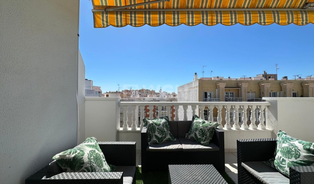 Resale - Apartment / flat - Torrevieja - Centro