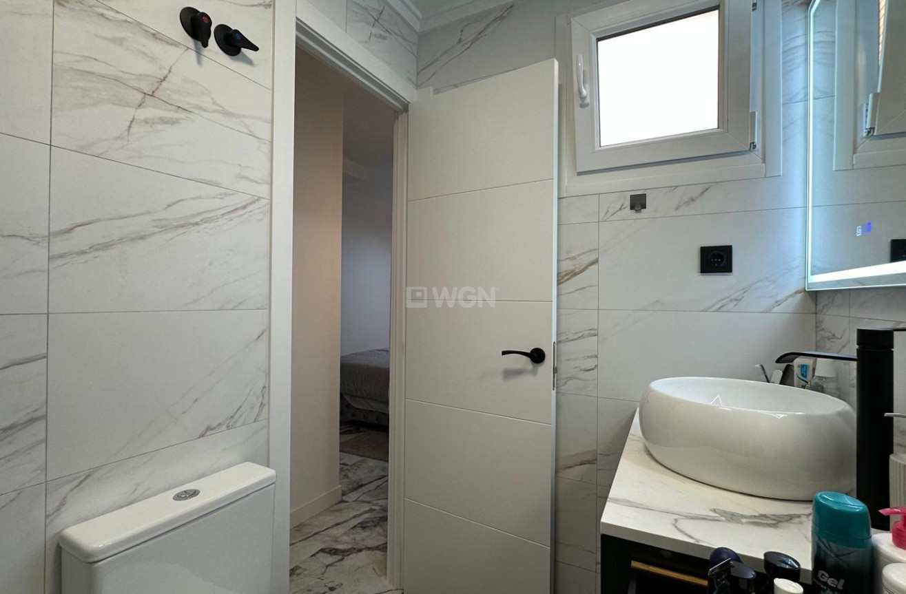 Resale - Apartment / flat - Torrevieja - Playa del Cura