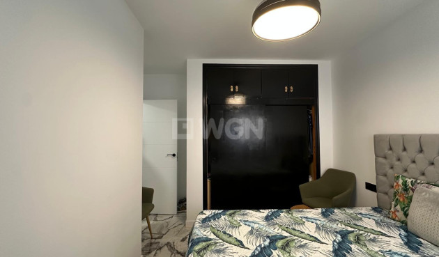 Resale - Apartment / flat - Torrevieja - Playa del Cura