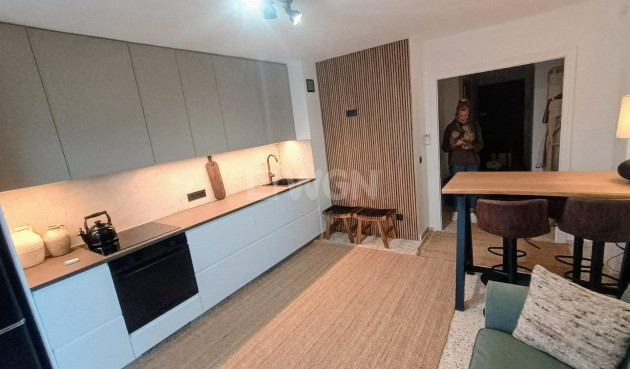 Resale - Apartment / flat - Guardamar del Segura - Urbanizaciones