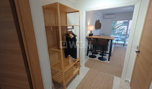 Resale - Apartment / flat - Guardamar del Segura - Urbanizaciones