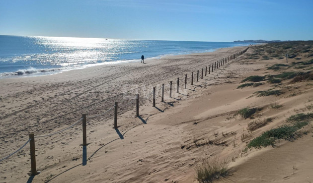 Resale - Apartment / flat - Guardamar del Segura - Urbanizaciones