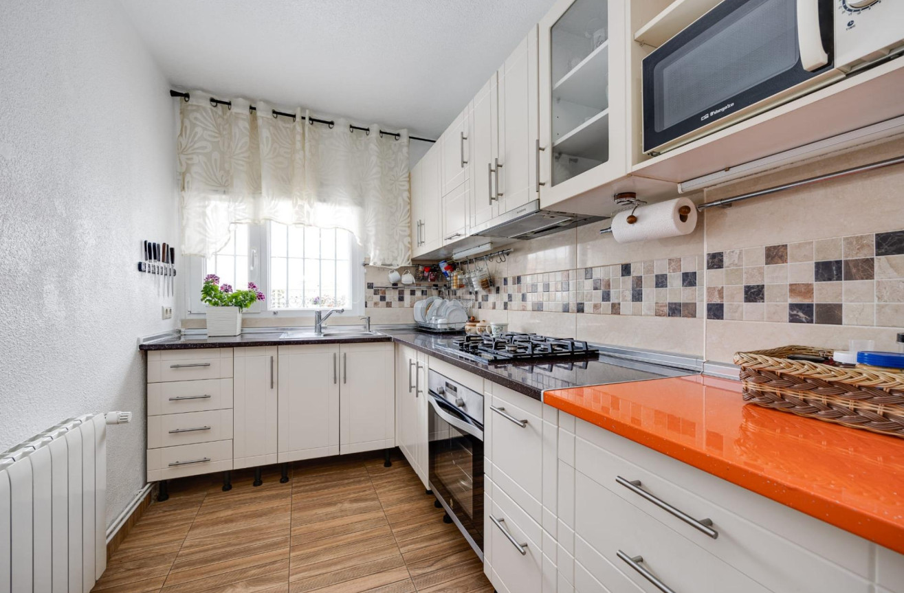 Resale - Townhouse - Torrevieja - Calas Blanca