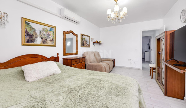 Resale - Townhouse - Torrevieja - Calas Blanca