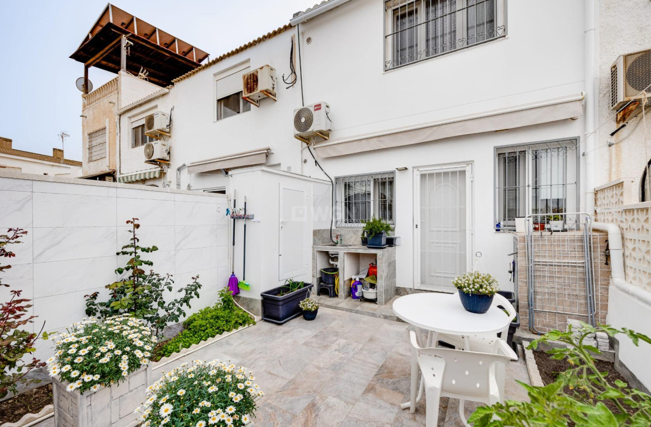 Resale - Townhouse - Torrevieja - Calas Blanca