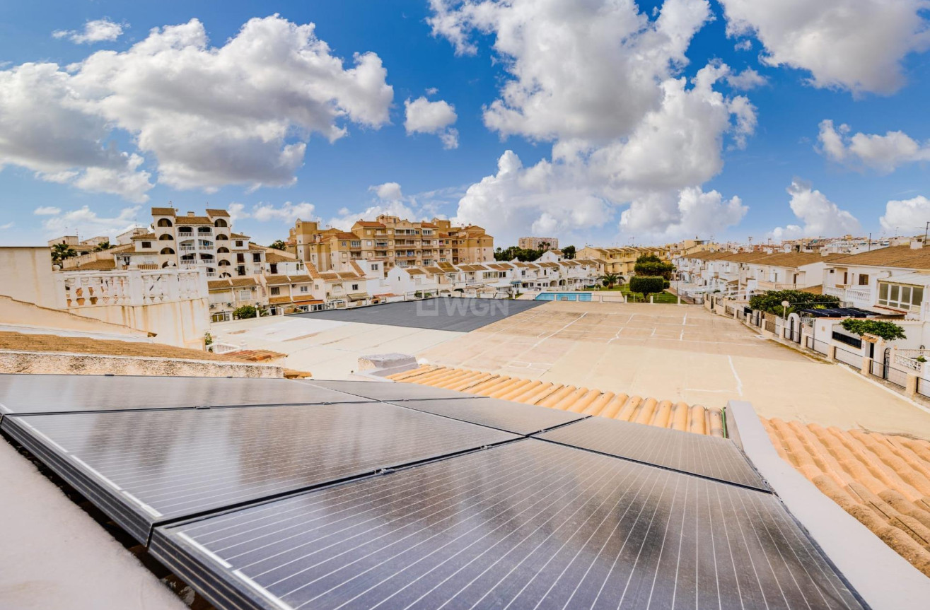 Resale - Townhouse - Torrevieja - Calas Blanca