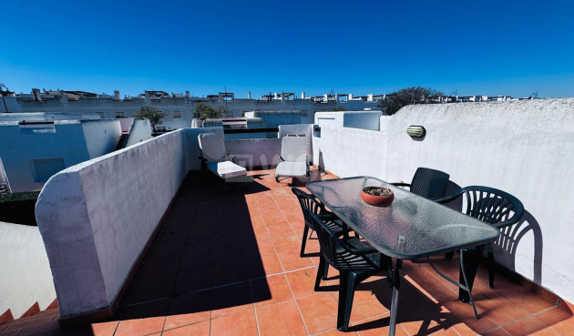 Odsprzedaż - Villa - Alhama De Murcia - Condado De Alhama