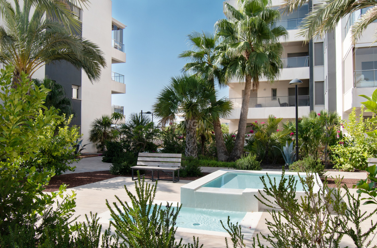Resale - Apartment / flat - Orihuela Costa - Los Dolses