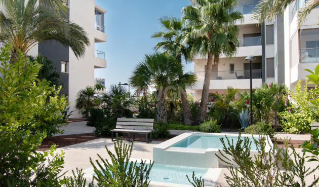Resale - Apartment / flat - Orihuela Costa - Los Dolses