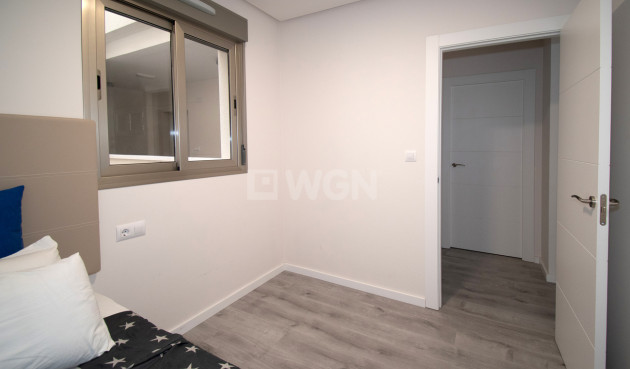 Resale - Apartment / flat - Orihuela Costa - Los Dolses