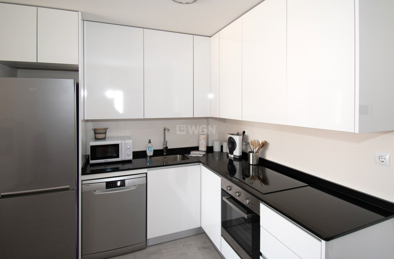 Resale - Apartment / flat - Orihuela Costa - Los Dolses