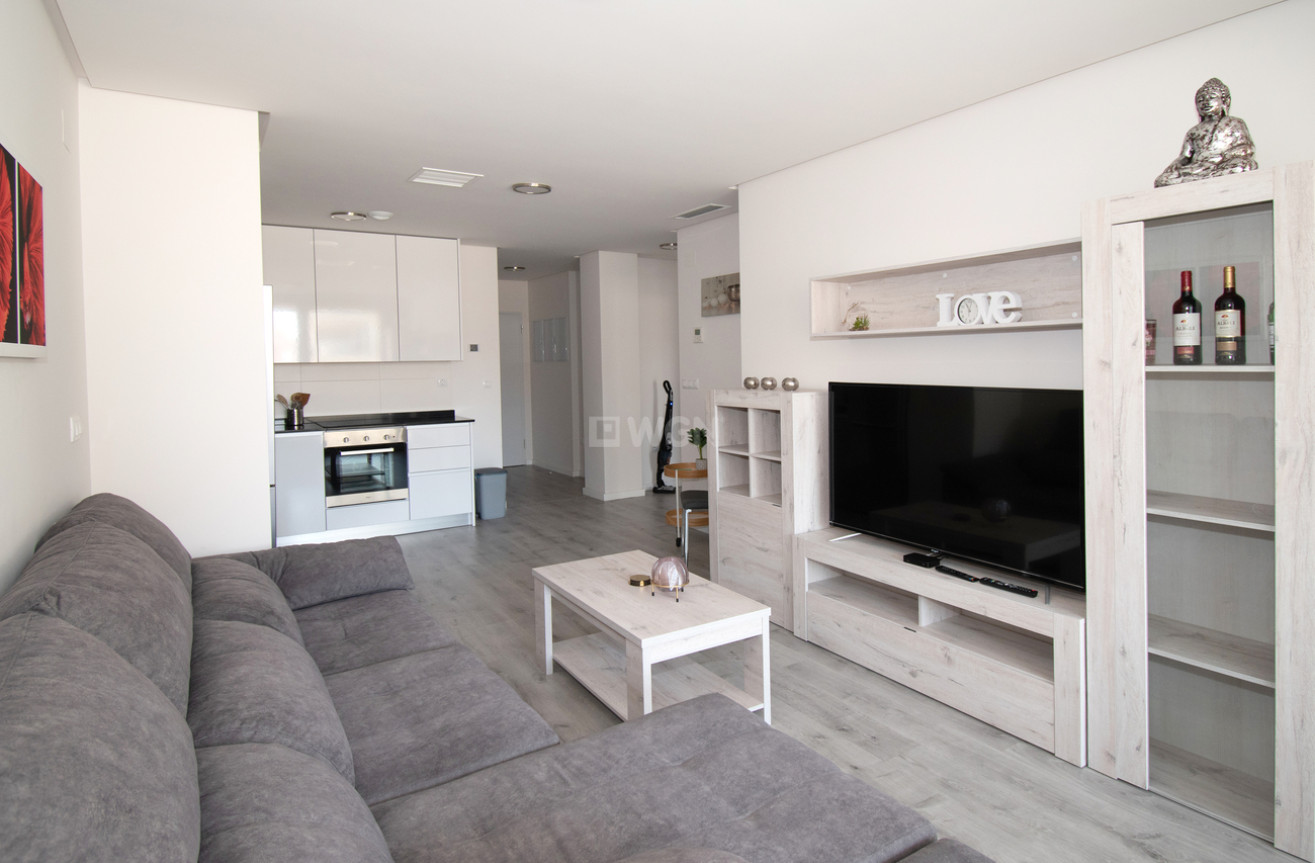 Resale - Apartment / flat - Orihuela Costa - Los Dolses