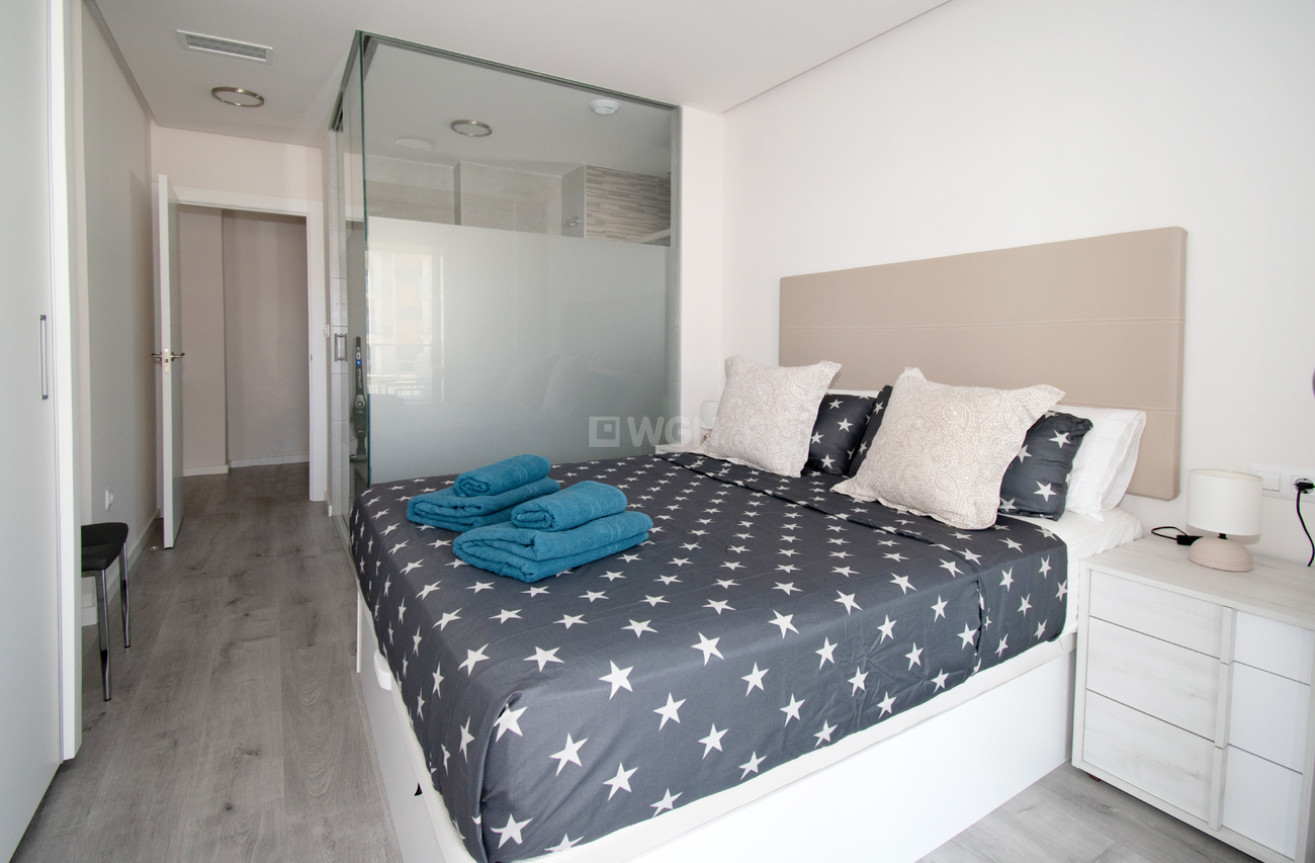 Resale - Apartment / flat - Orihuela Costa - Los Dolses