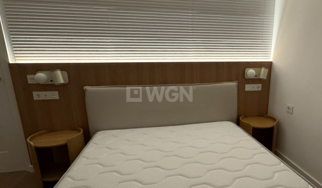 Resale - Apartment / flat - Torrevieja - Costa Blanca