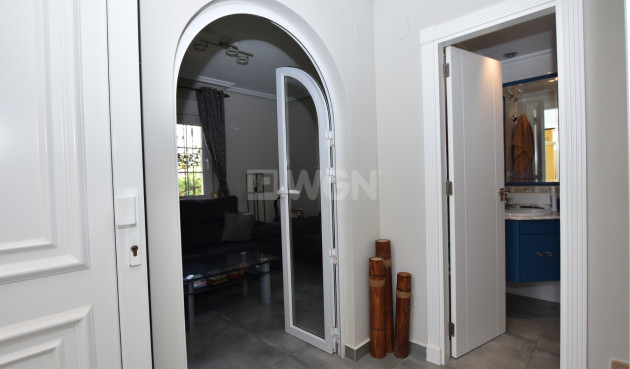 Resale - Villa - Orihuela Costa - Costa Blanca