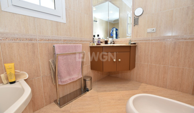 Resale - Villa - Orihuela Costa - Costa Blanca