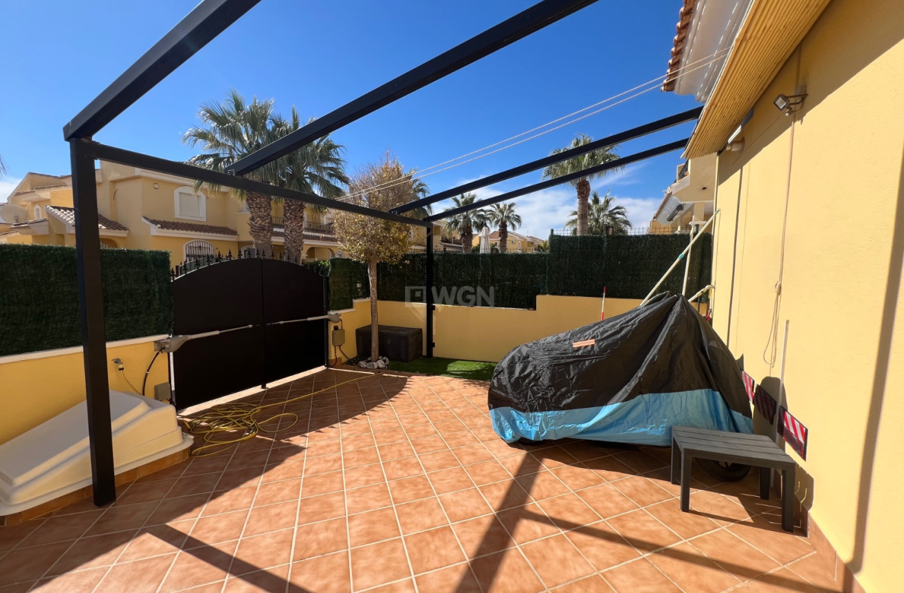 Resale - Villa - Orihuela Costa - Costa Blanca