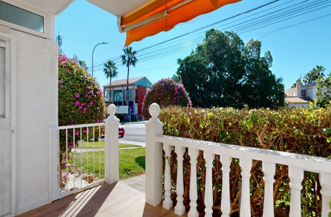 Resale - Apartment / flat - Orihuela Costa - Costa Blanca