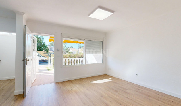 Resale - Apartment / flat - Orihuela Costa - Costa Blanca