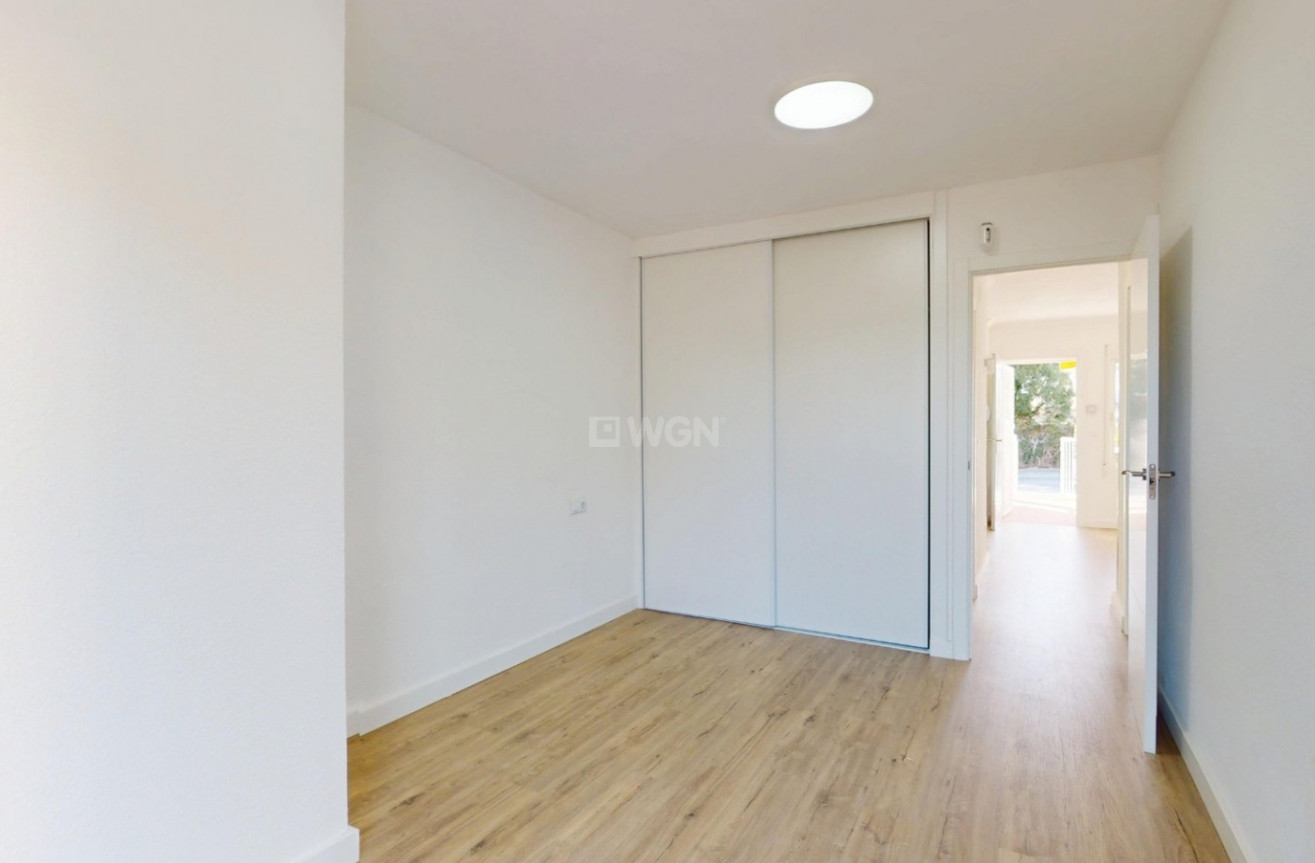 Resale - Apartment / flat - Orihuela Costa - Costa Blanca