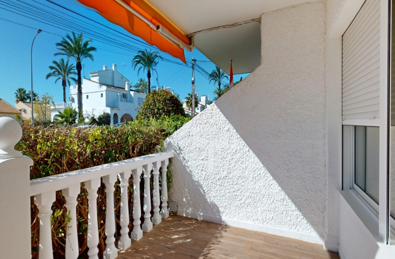 Resale - Apartment / flat - Orihuela Costa - Costa Blanca