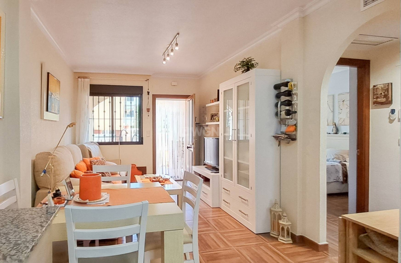 Resale - Apartment / flat - Torrevieja - Parque Acuático - Sector 25