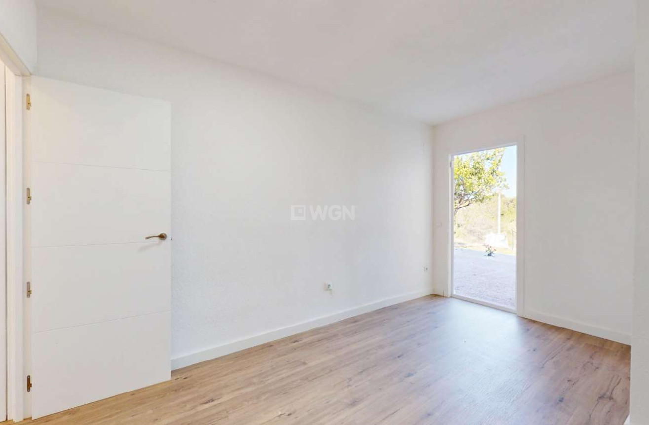 Resale - Bungalow - Orihuela - Inland