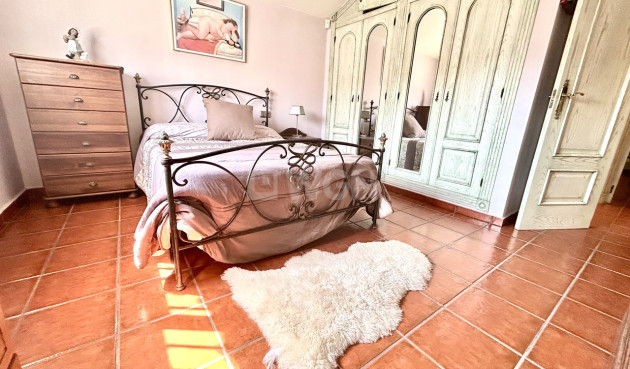 Resale - Villa - La Mata - Costa Blanca